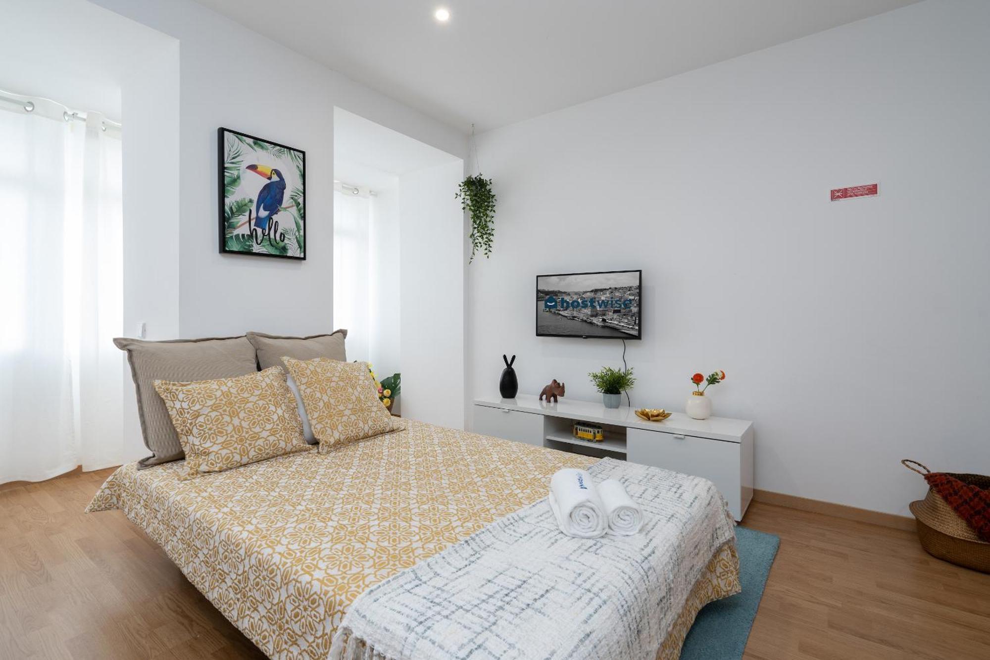 Host Wise - Colorful Fresh Flats - Batalha Apartment Porto Phòng bức ảnh