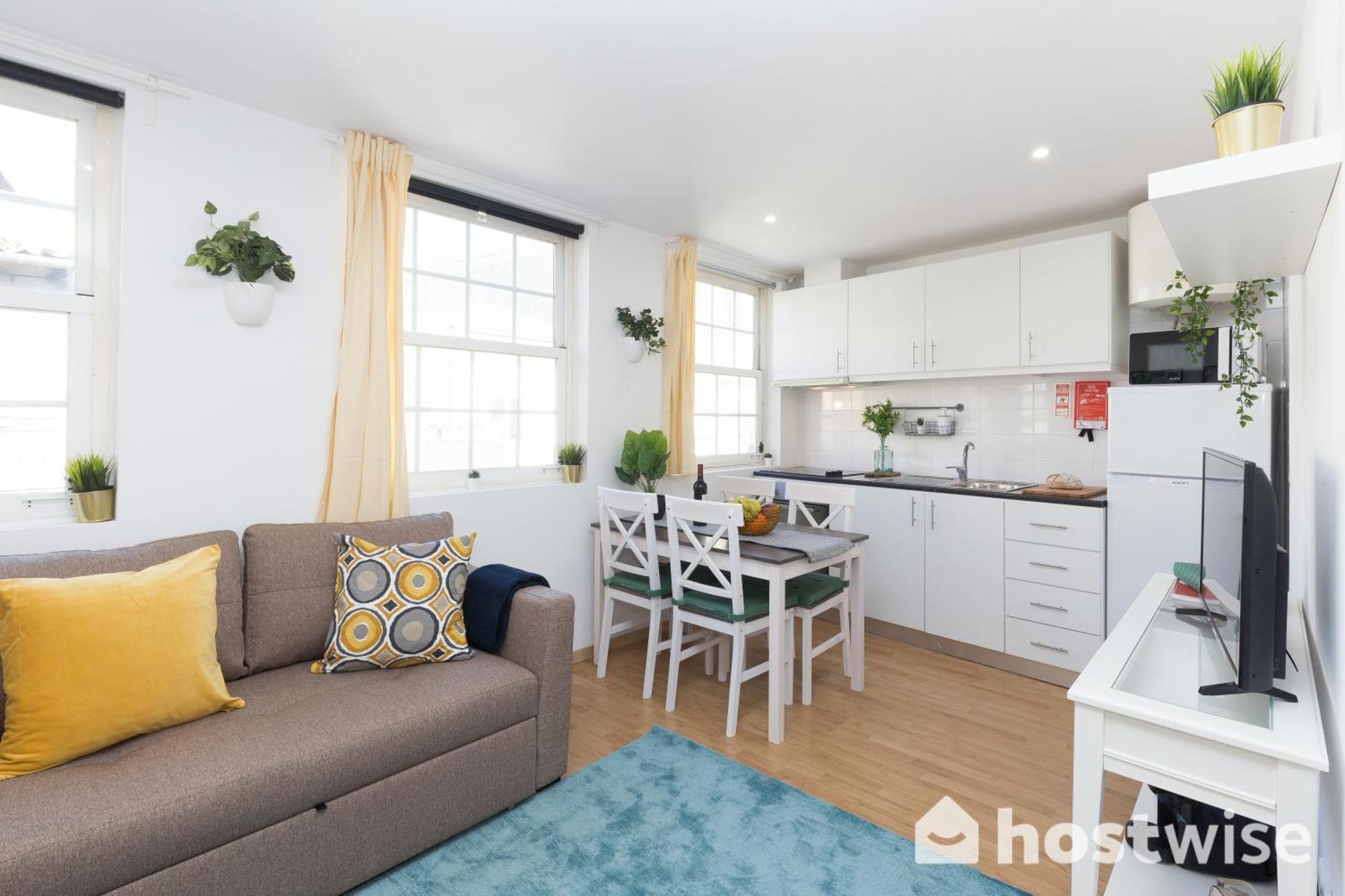 Host Wise - Colorful Fresh Flats - Batalha Apartment Porto Phòng bức ảnh